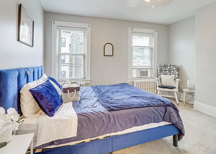Walkable Lawrenceville Townhome W/ Patio! * Pittsburgh